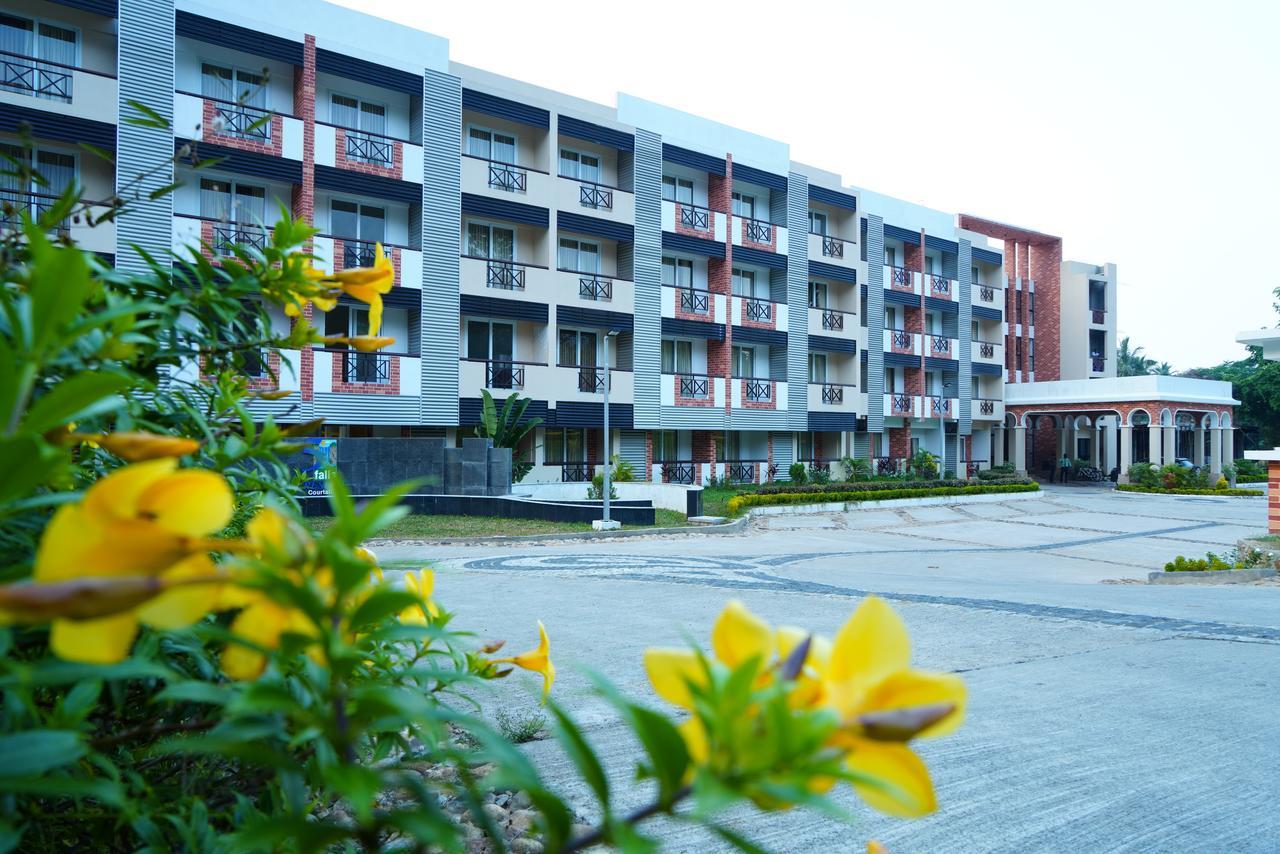 Five Falls Resort กุตตาลัม ภายนอก รูปภาพ
