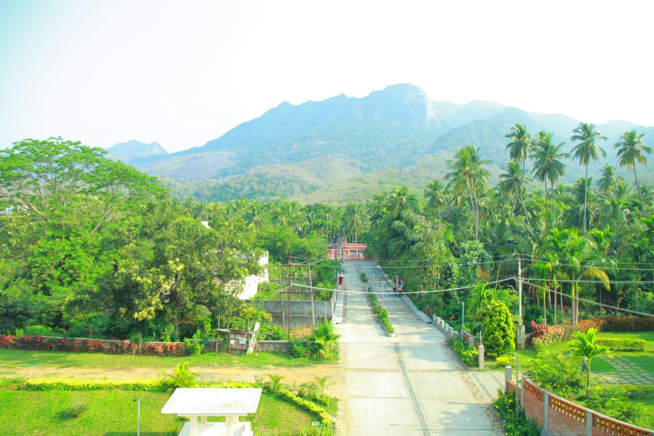Five Falls Resort กุตตาลัม ภายนอก รูปภาพ